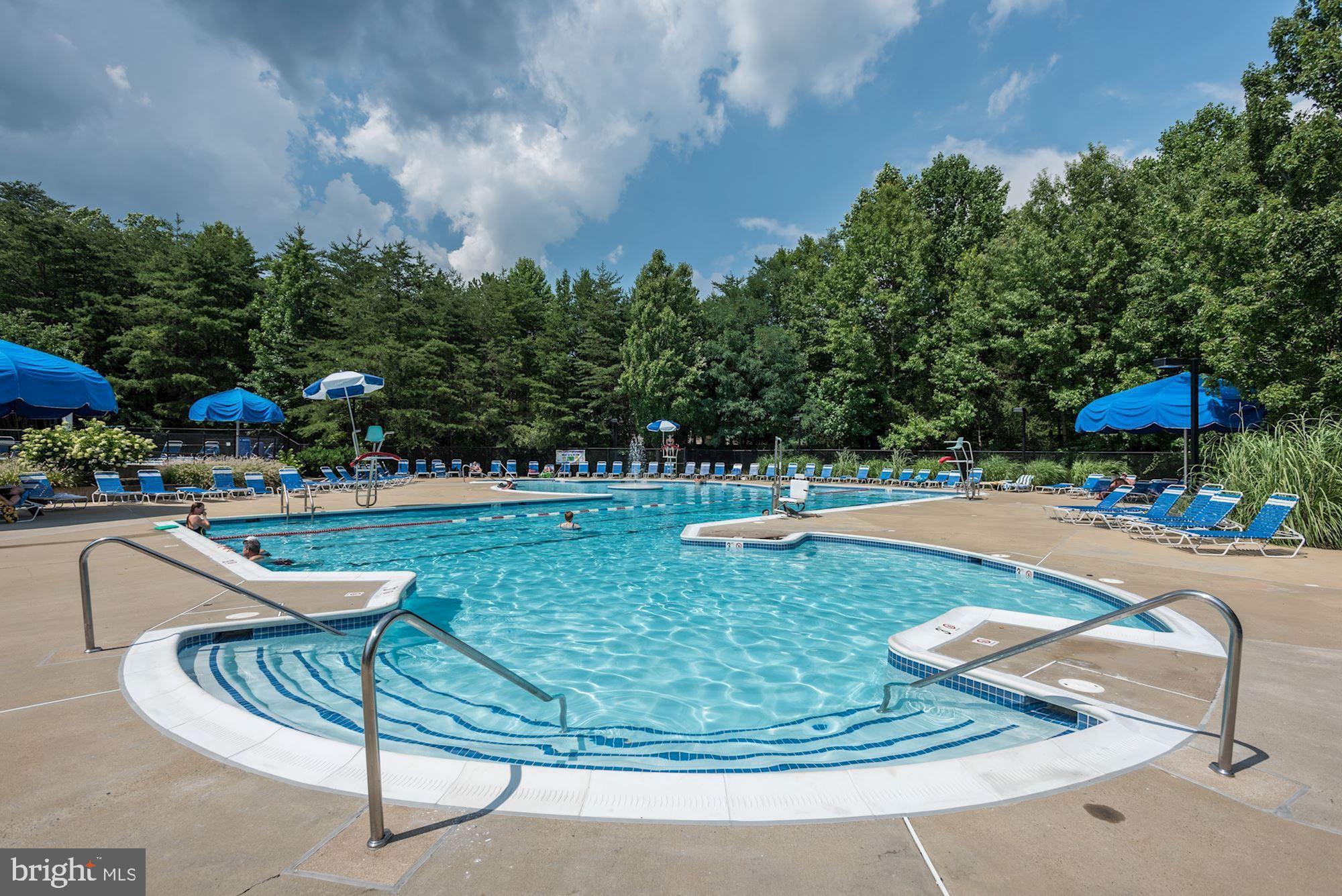 11417 Hollow Timber Way Reston, VA 20194 - Photo 36 of 40 Noth HIlls Pool