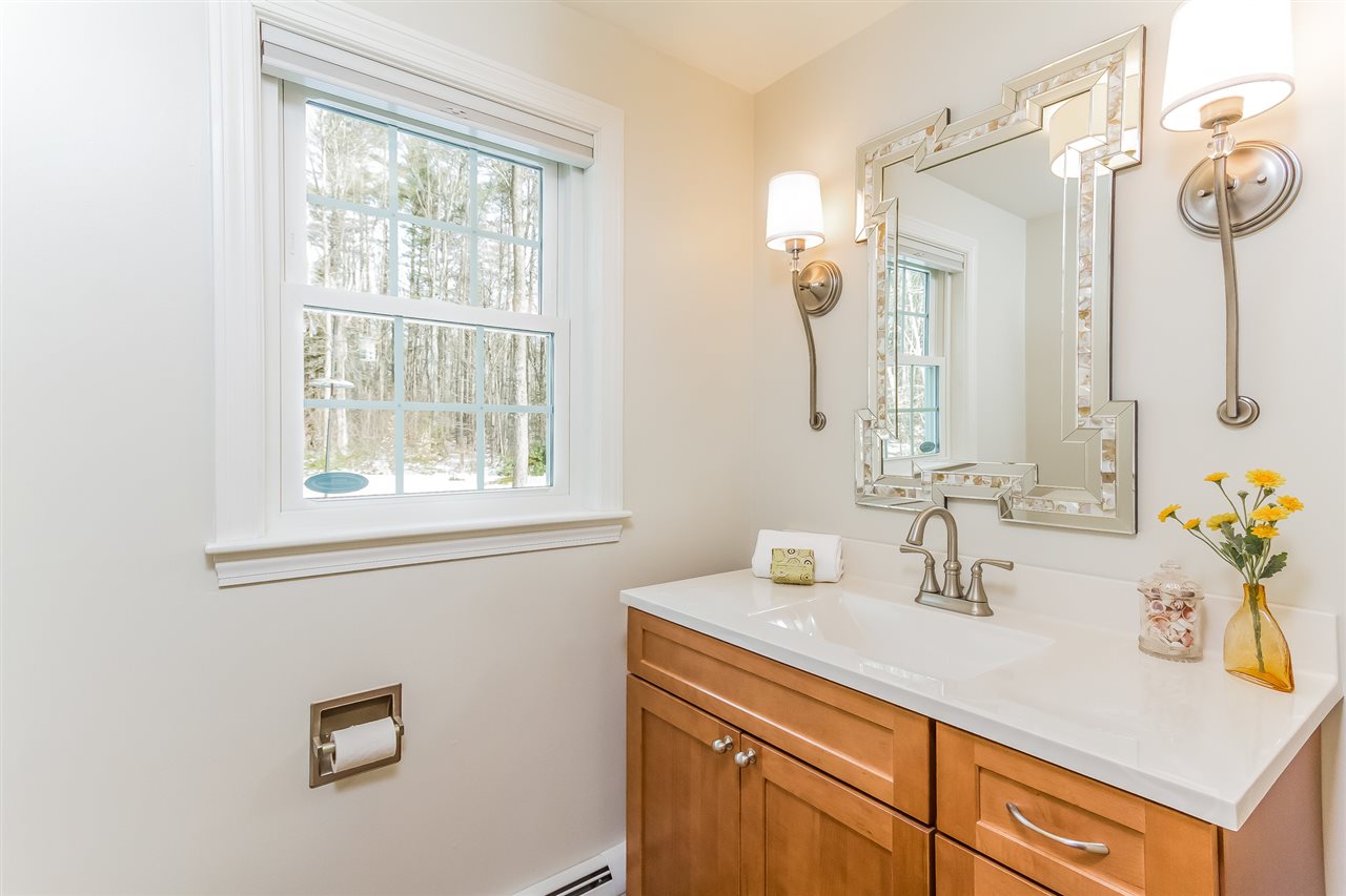 26 Albin Road Bow, NH 03304 - Photo 17 of 38