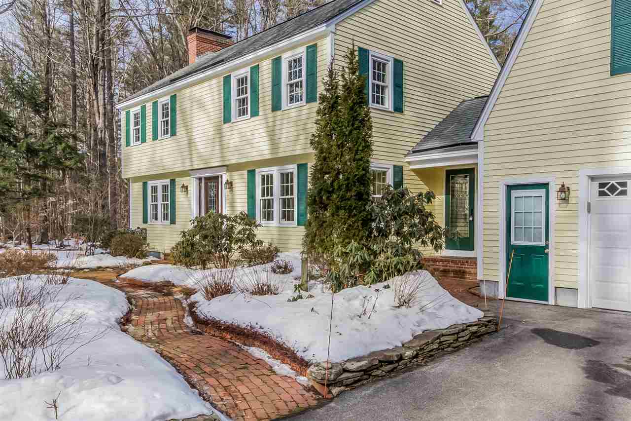 26 Albin Road Bow, NH 03304 - Photo 4 of 38