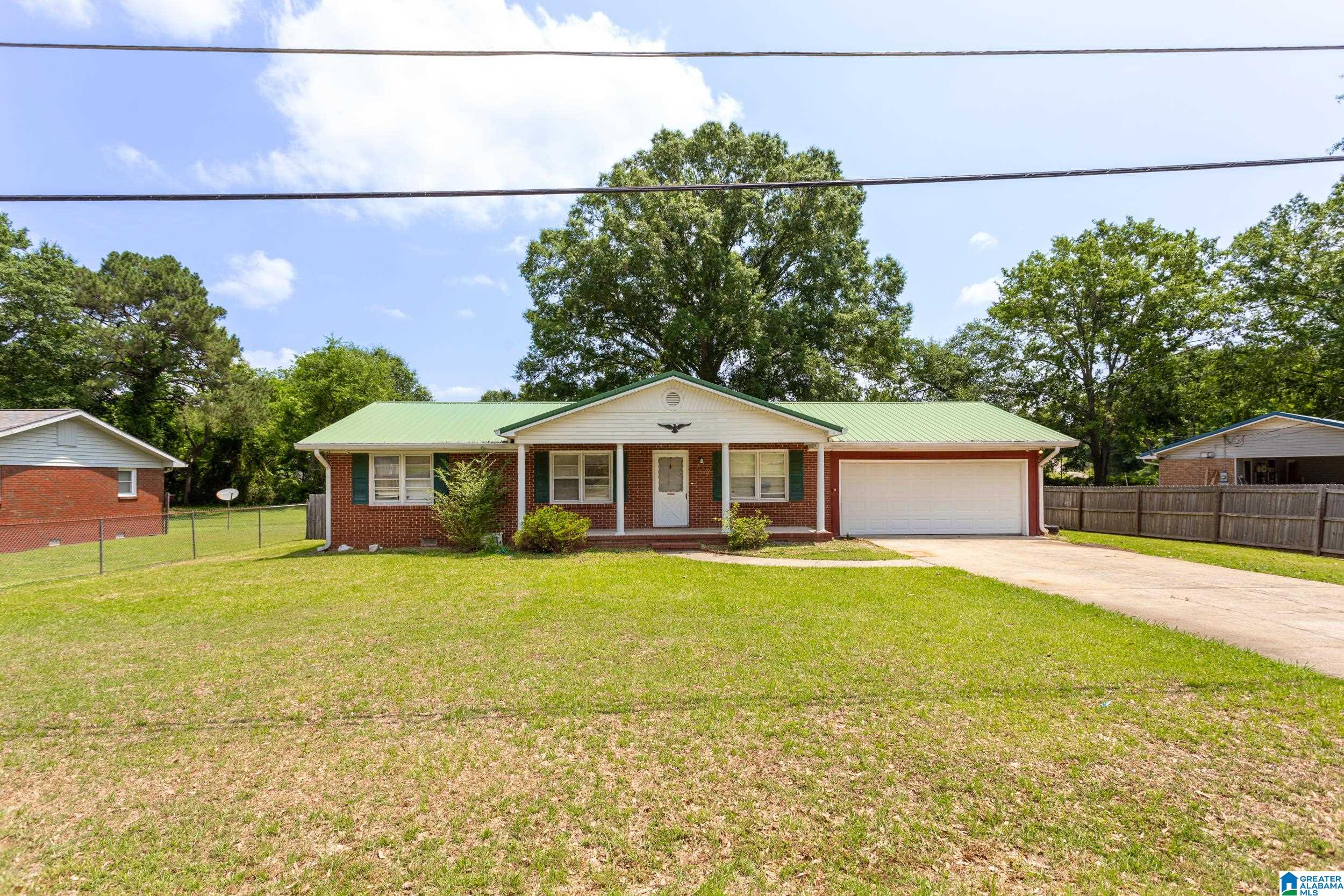 15 Carriage Road Anniston, AL 36206 - Photo 1 of 38