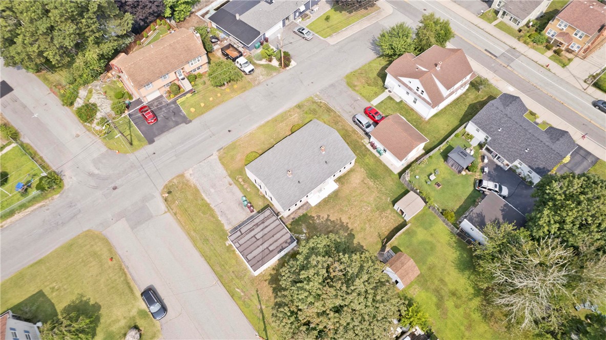 28 Guertin Street Woonsocket, RI 02895 - Photo 12 of 48