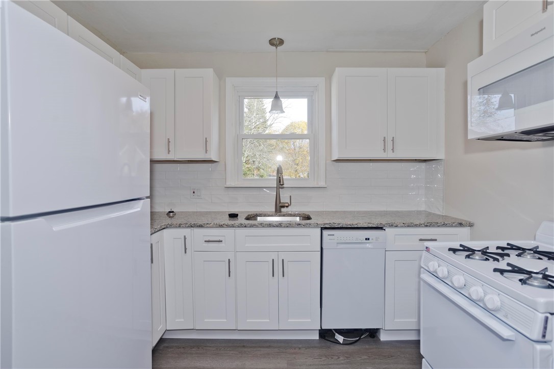 28 Guertin Street Woonsocket, RI 02895 - Photo 13 of 48