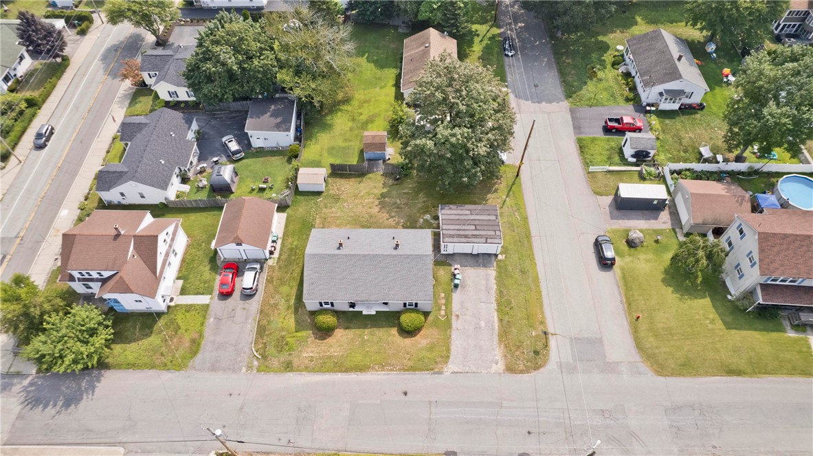 28 Guertin Street Woonsocket, RI 02895 - Photo 9 of 48