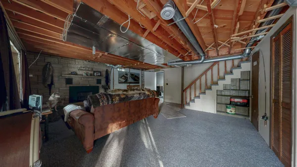 $639,900 | 27320 256th Street, Holcombe, WI 54745