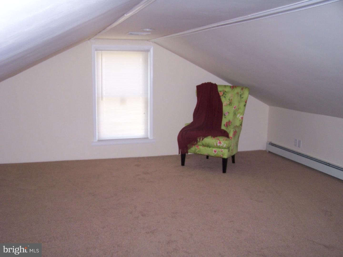 1023 Anna Road Huntingdon Valley, PA 19006 - Photo 17 of 25