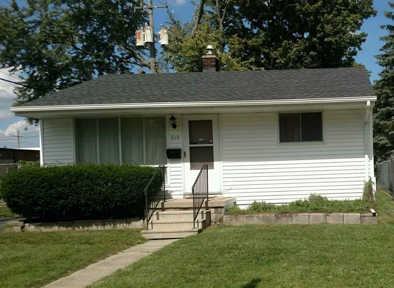 515 East Cavanaugh Road Lansing, MI 48910 - Photo 2 of 24 21509867-1.JPG