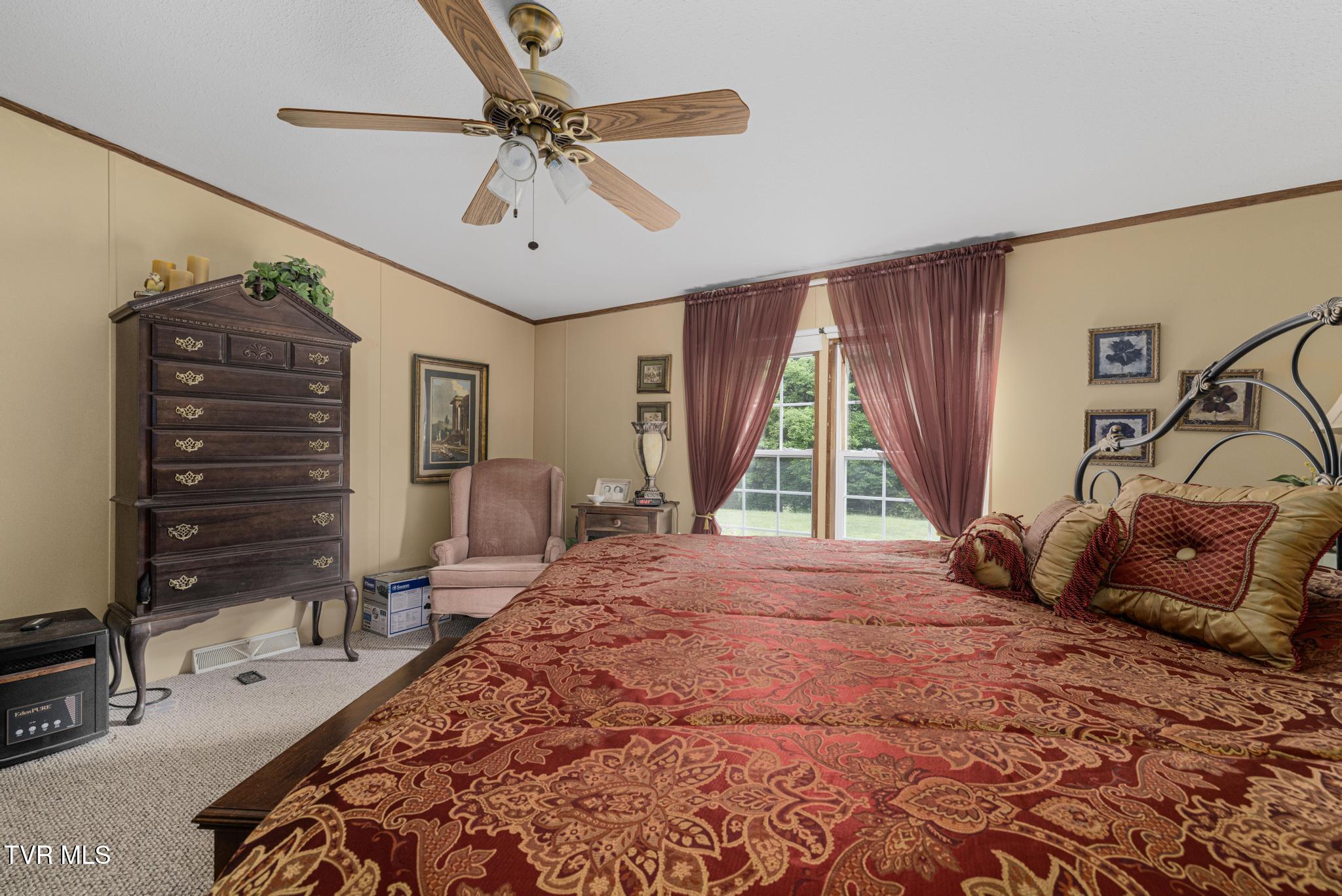 195 Estep Hollow Road Elizabethton, TN 37643 - Photo 55 of 69 IMG_7290
