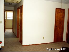 2141 Black Springfield, IL 62702 - Photo 3 of 9
