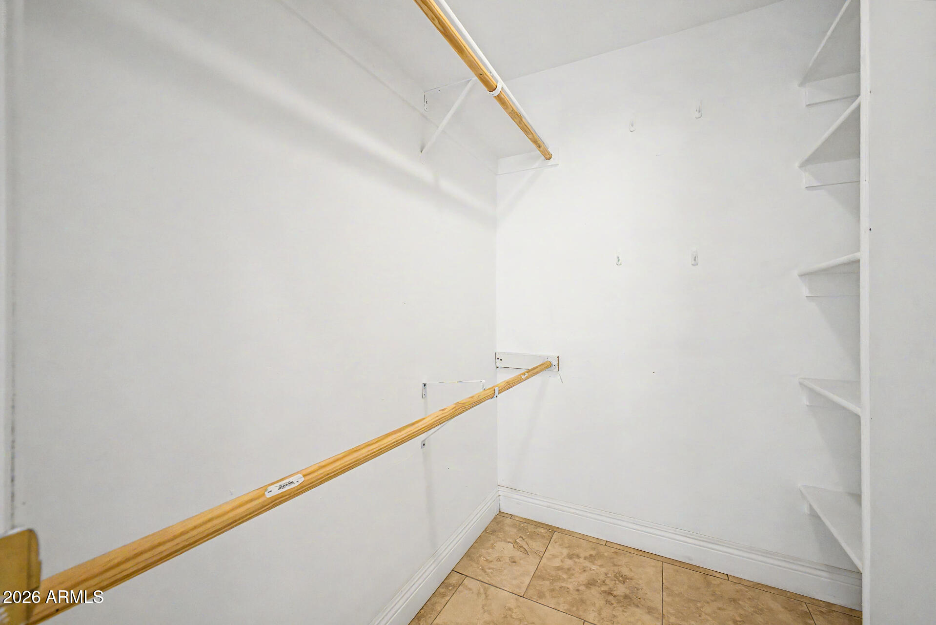 808 West Citrus Way Phoenix, AZ 85013 - Photo 29 of 35 a view of small space with empty racks