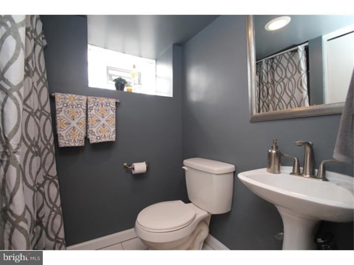 1311 South 11th Street Philadelphia, PA 19147 - Photo 14 of 25 Bathroom