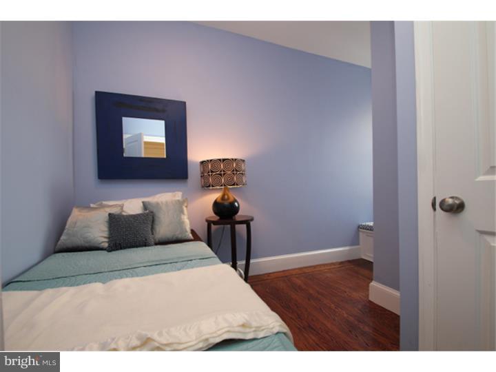 1311 South 11th Street Philadelphia, PA 19147 - Photo 18 of 25 Bedroom 3