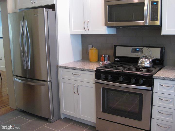 1311 South 11th Street Philadelphia, PA 19147 - Photo 8 of 25 Kitchen
