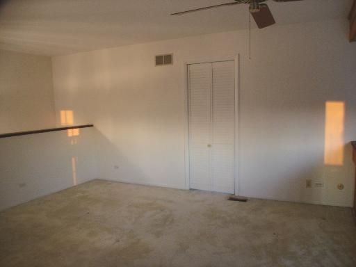 736 Chandler Road Gurnee, IL 60031 - Photo 8 of 17