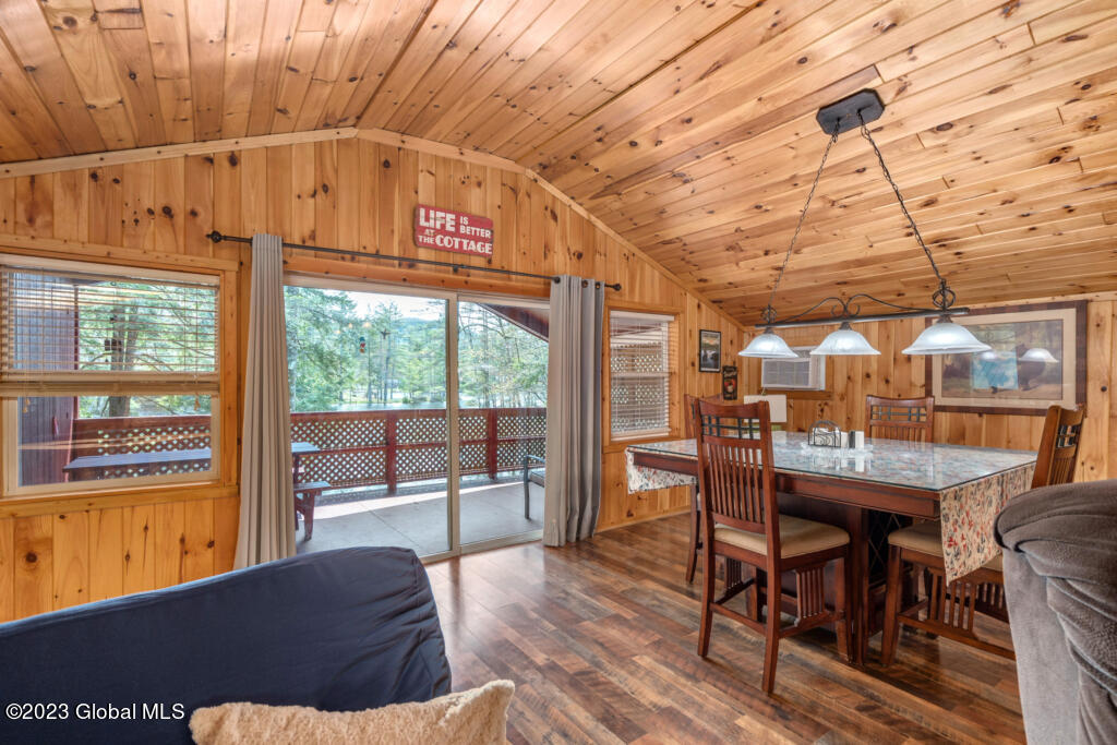 138 Hidden Valley Road, Unit LAKEFRONT Lake Luzerne, NY 12846 - Photo 8 of 17 138-Hidden-Valley-Rd-35-1024x683