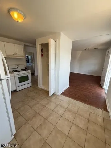 $1,999 | 11 Lincoln Avenue, Keansburg, NJ 07734