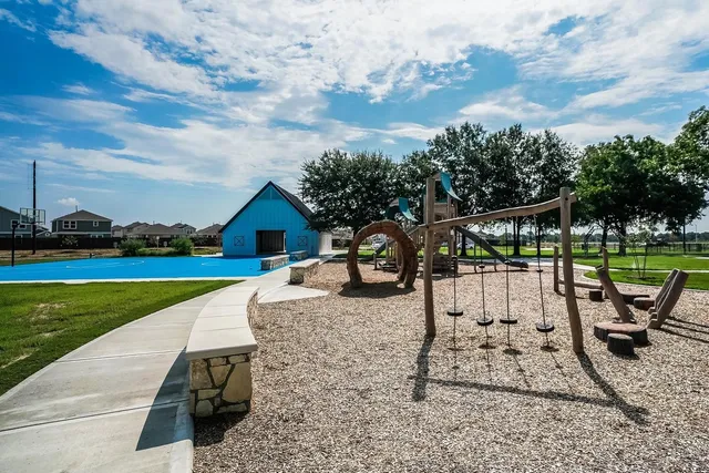 $259,900 | 17843 Plow Horse Lane, Hockley, TX 77447