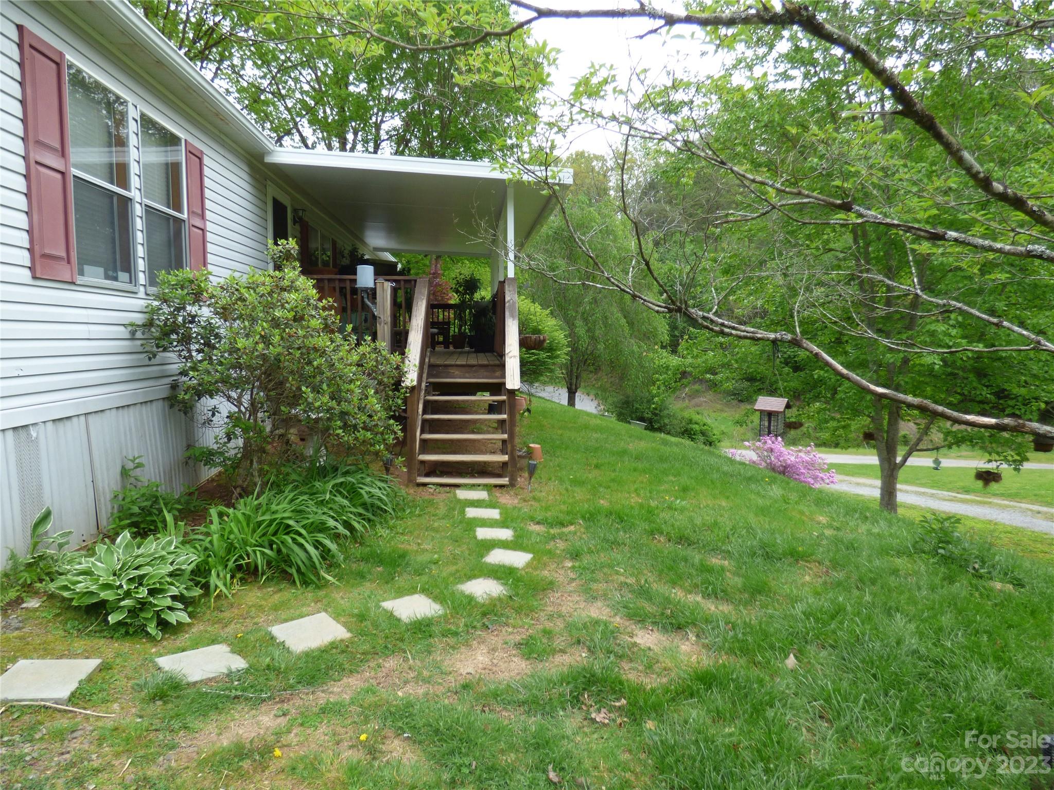 8 Allison Cove Road Sylva, NC 28779 - Photo 14 of 47 Gallery Image 14