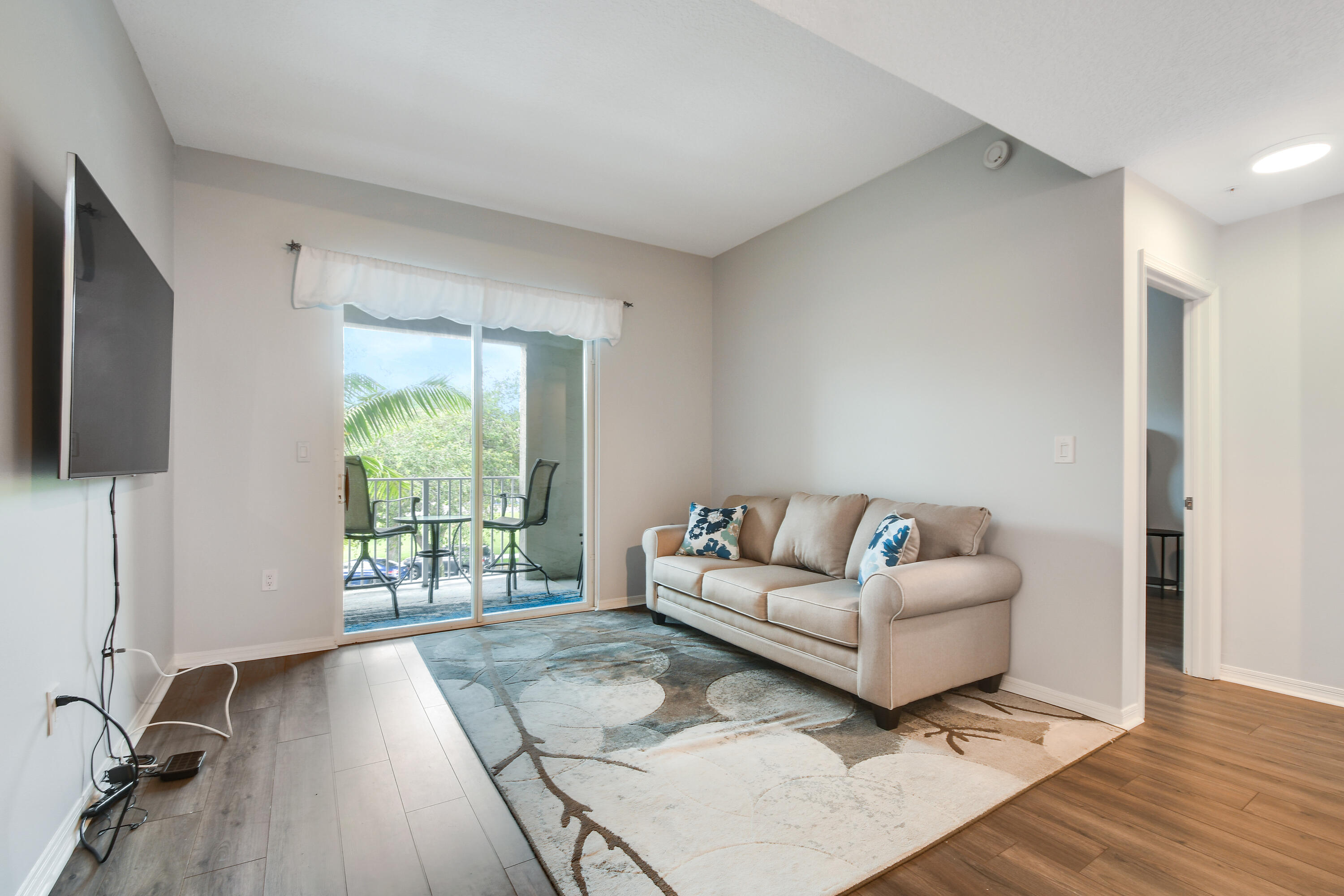 1155 Main Street, Unit 214 Jupiter, FL 33458 - Photo 14 of 40 DSC_3116
