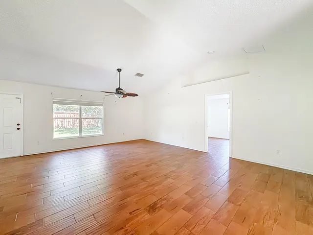 $385,000 | 1037 Southwest Paar Drive, Port St. Lucie, FL 34953