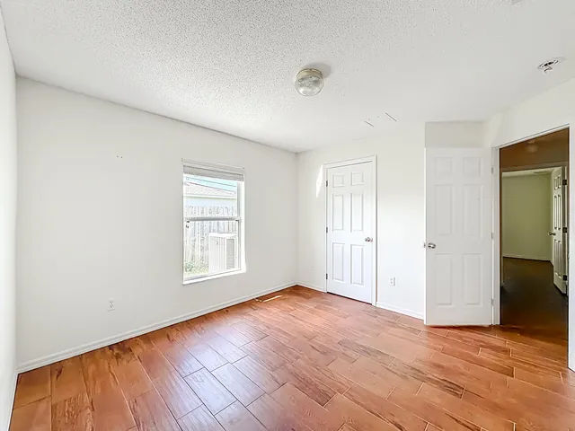 $385,000 | 1037 Southwest Paar Drive, Port St. Lucie, FL 34953