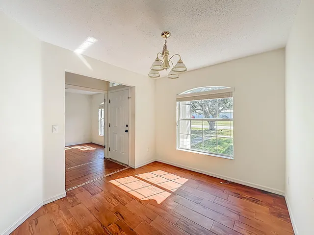 $385,000 | 1037 Southwest Paar Drive, Port St. Lucie, FL 34953