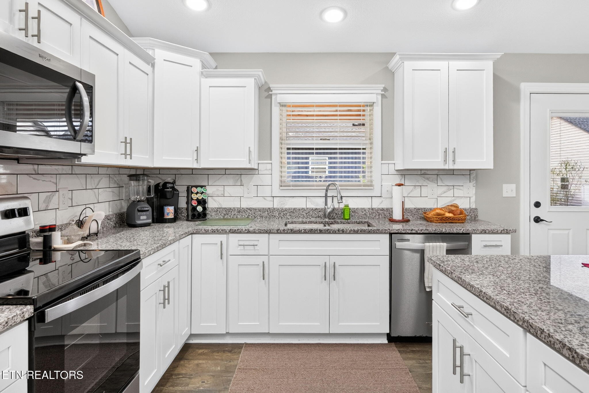 2643 Cook Road Crossville, TN 38571 - Photo 10 of 34 Gallery Image 10