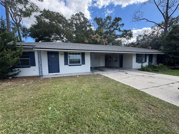 front view of house with a yard