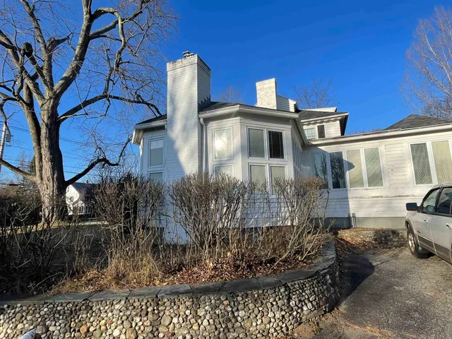 $825,000 | 31 Pearl Street, Essex Junction, VT 05452