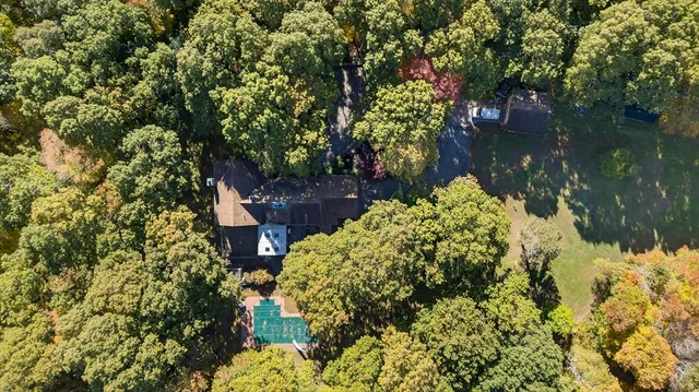 $1,595,000 | 105 Rock O'Dundee Road, Dartmouth, MA 02748