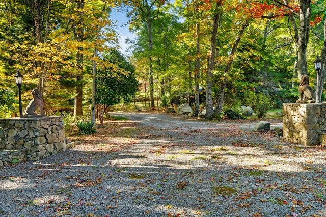 $1,595,000 | 105 Rock O'Dundee Road, Dartmouth, MA 02748