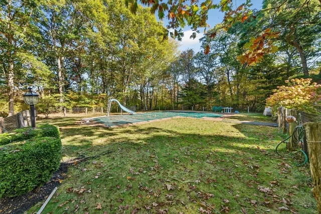 $1,595,000 | 105 Rock O'Dundee Road, Dartmouth, MA 02748