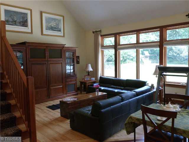 4408 Bent Tree Farm Road Winston-Salem, NC 27106 - Photo 9 of 16 Den/Family/Great Room.