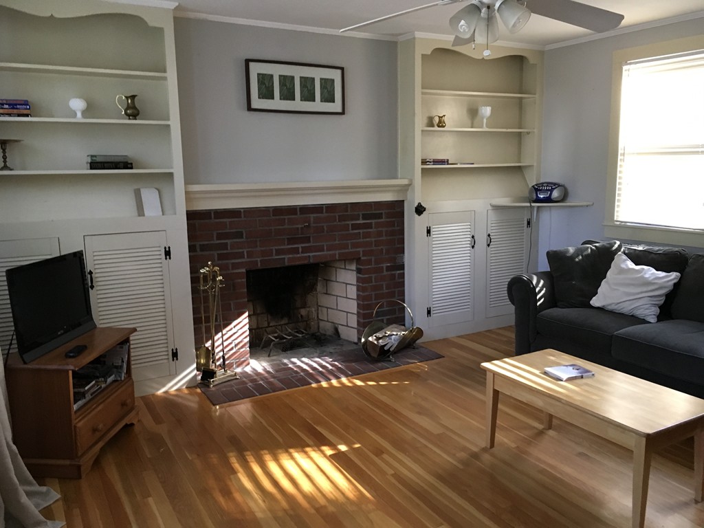 7 Cape Road Mendon, MA 01756 - Photo 14 of 21