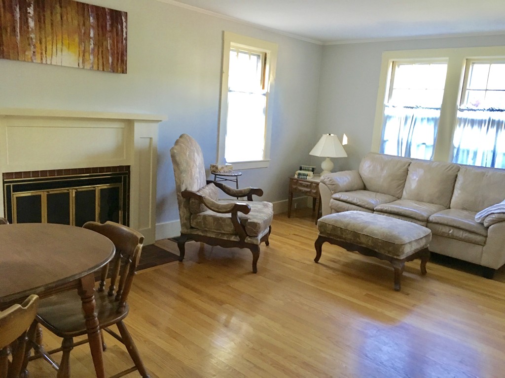 7 Cape Road Mendon, MA 01756 - Photo 9 of 21