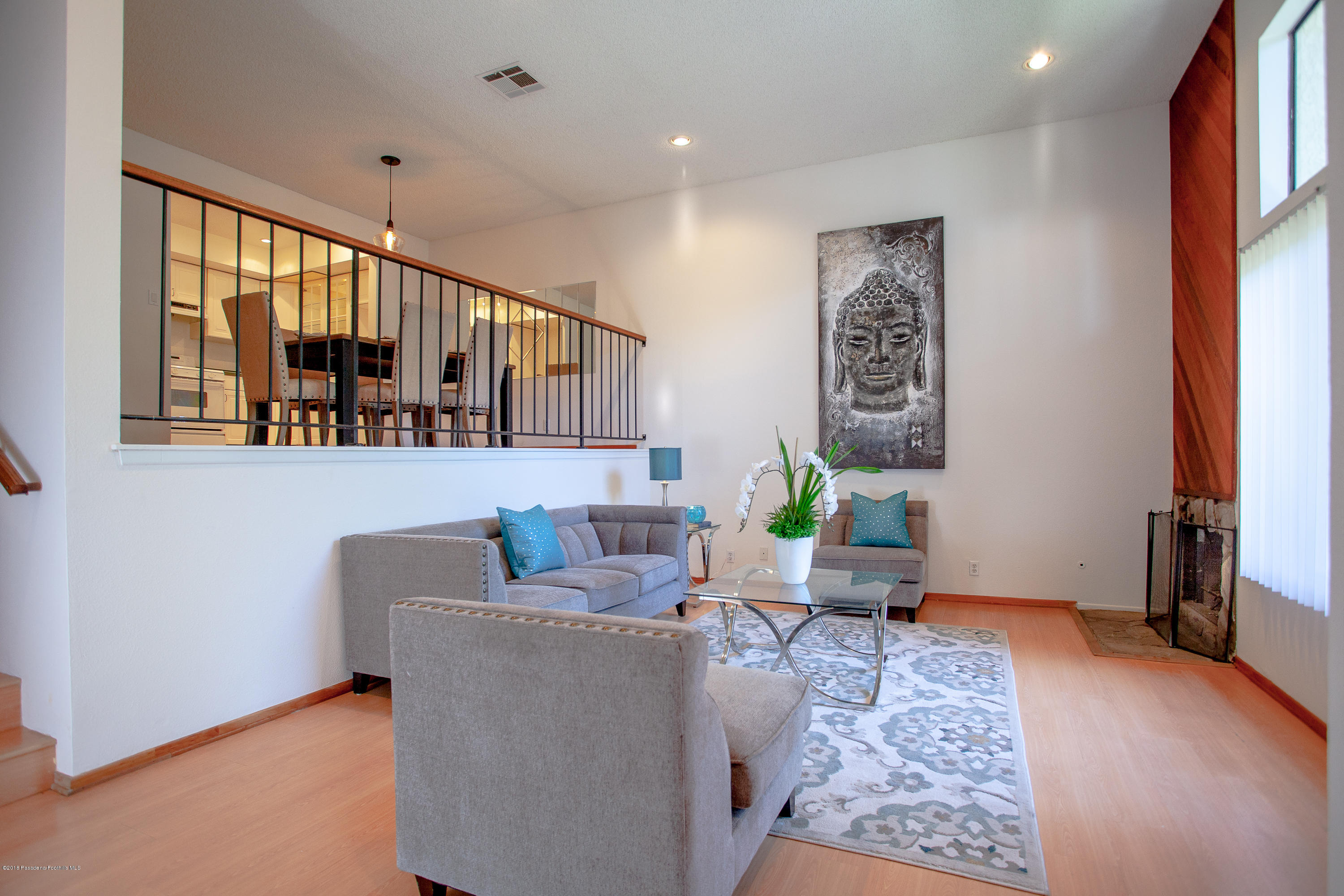 1881 Alpha Road, Unit 2 Glendale, CA 91208 - Photo 2 of 21 1881 Alpha Rd, Glendale-2