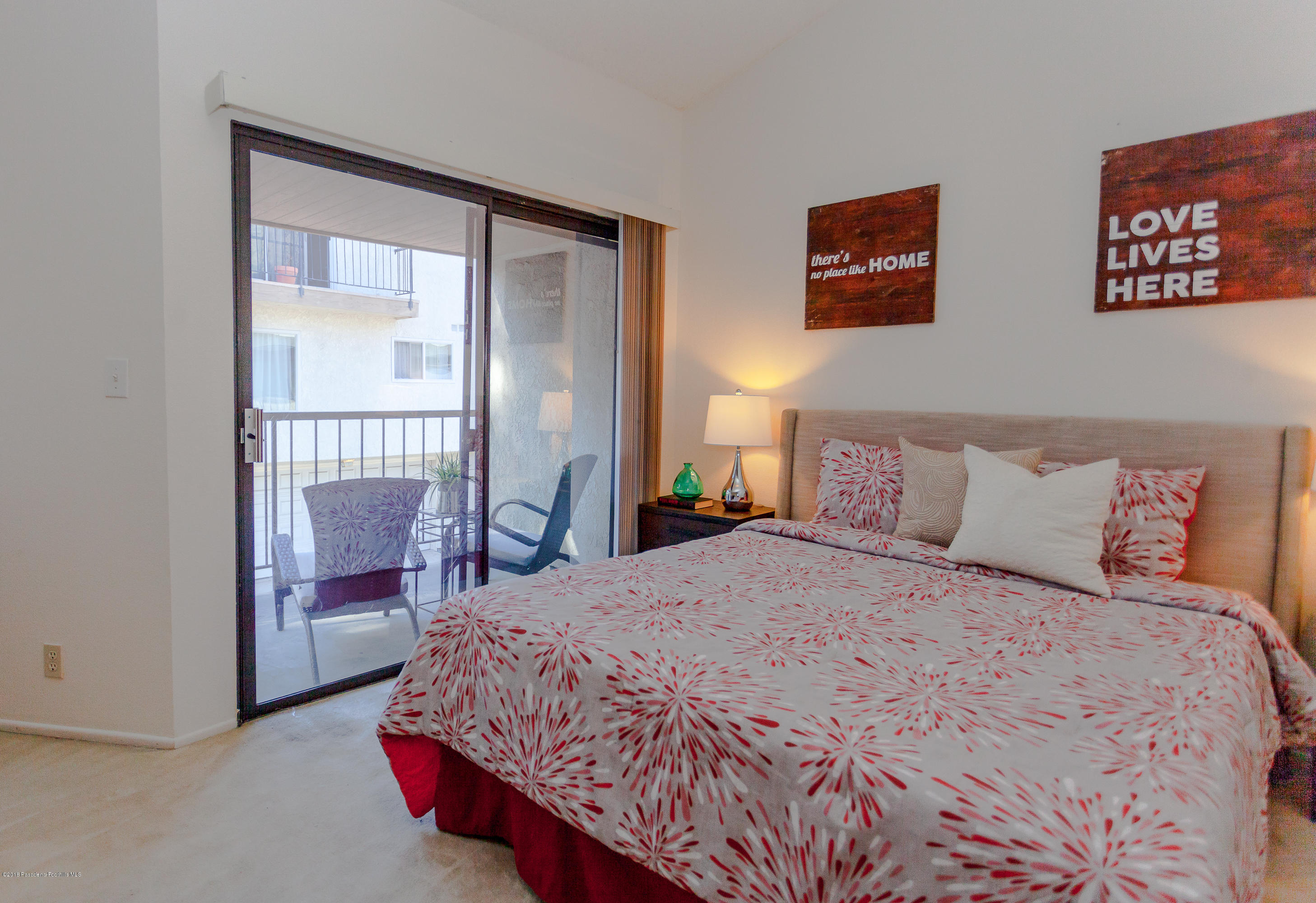 1881 Alpha Road, Unit 2 Glendale, CA 91208 - Photo 15 of 21 1881 Alpha Rd, Glendale-21