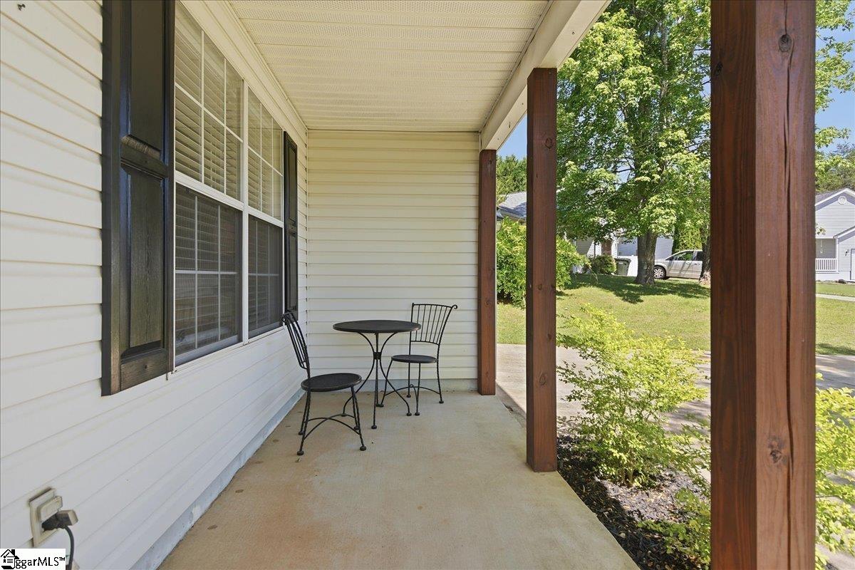 297 Milky Way Greer, SC 29651 - Photo 4 of 29