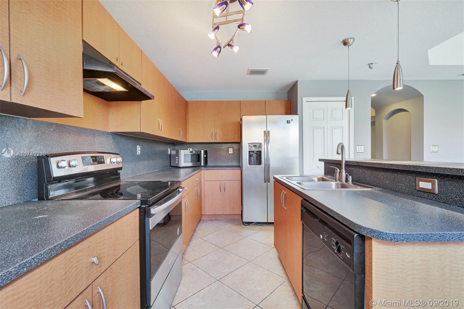 3158 Southwest 153rd Path, Unit 3158 Miami, FL 33185 - Photo 18 of 48