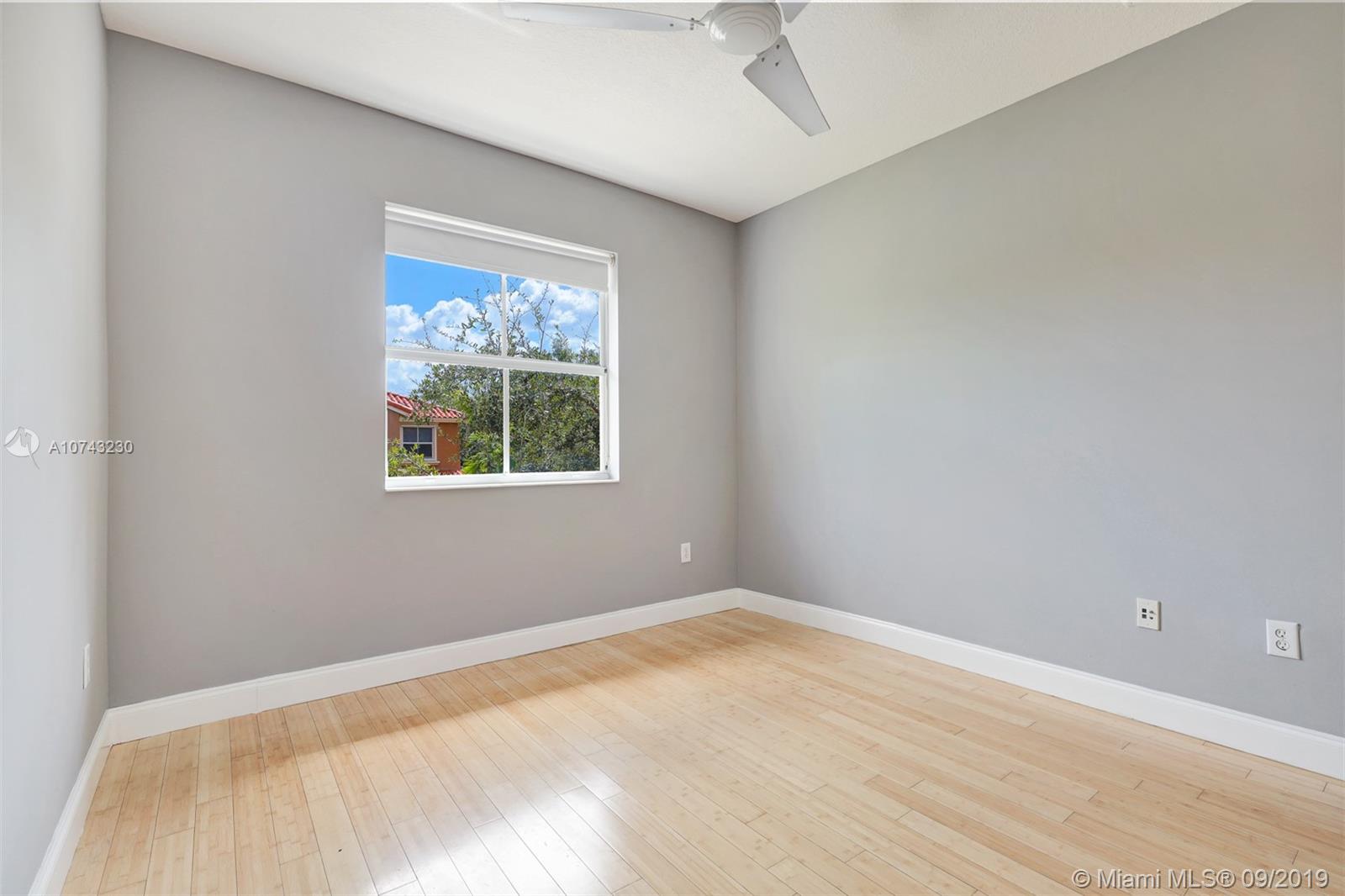 3158 Southwest 153rd Path, Unit 3158 Miami, FL 33185 - Photo 33 of 48