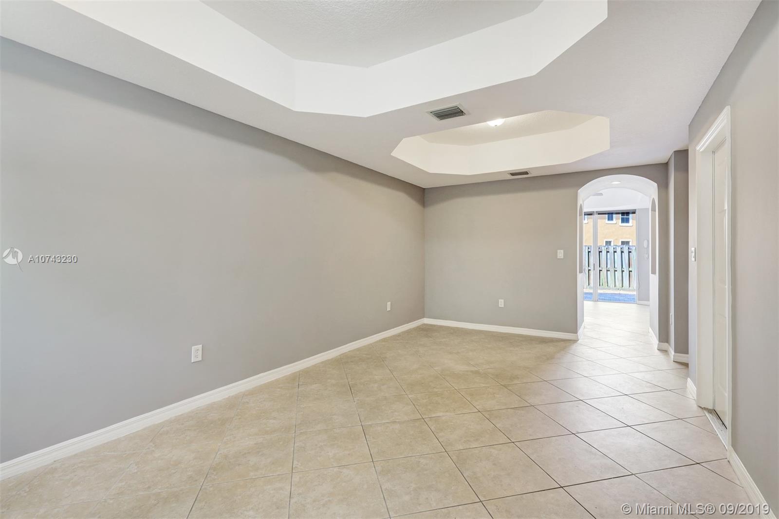 3158 Southwest 153rd Path, Unit 3158 Miami, FL 33185 - Photo 5 of 48