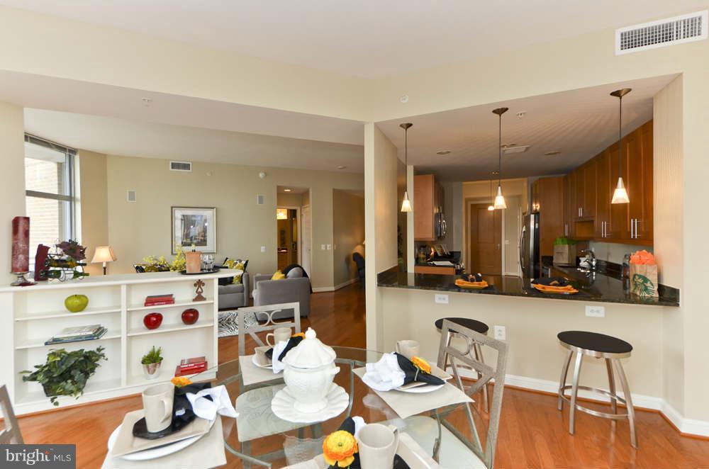 11990 Market Street, Unit 1503 Reston, VA 20190 - Photo 11 of 30 Interior (General)