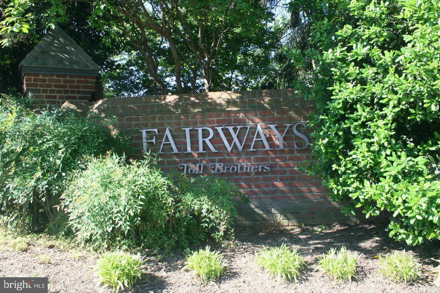 12952 Old Plains Road Fairfax, VA 22033 - Photo 3 of 41