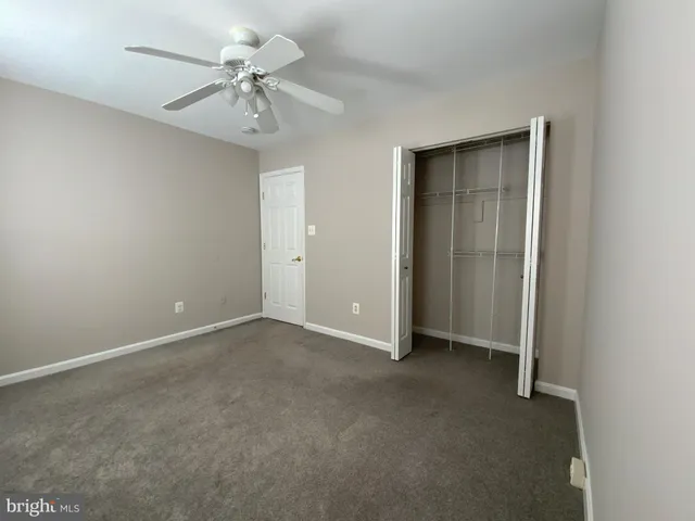 $3,900 | 5722 Governors Pond Circle, Alexandria, VA 22310