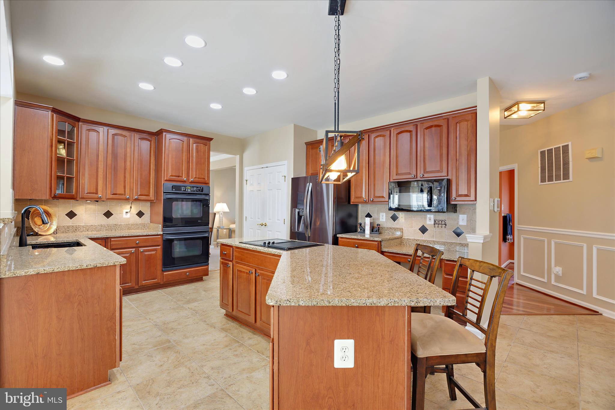 12215 Statewood Road Reisterstown, MD 21136 - Photo 12 of 64 Ample Cabinet Storage