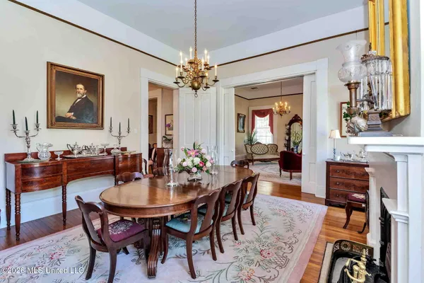 $1,985,000 | 305 South Broadway Street, Natchez, MS 39120