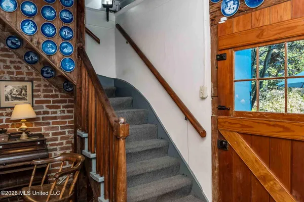 $1,985,000 | 305 South Broadway Street, Natchez, MS 39120