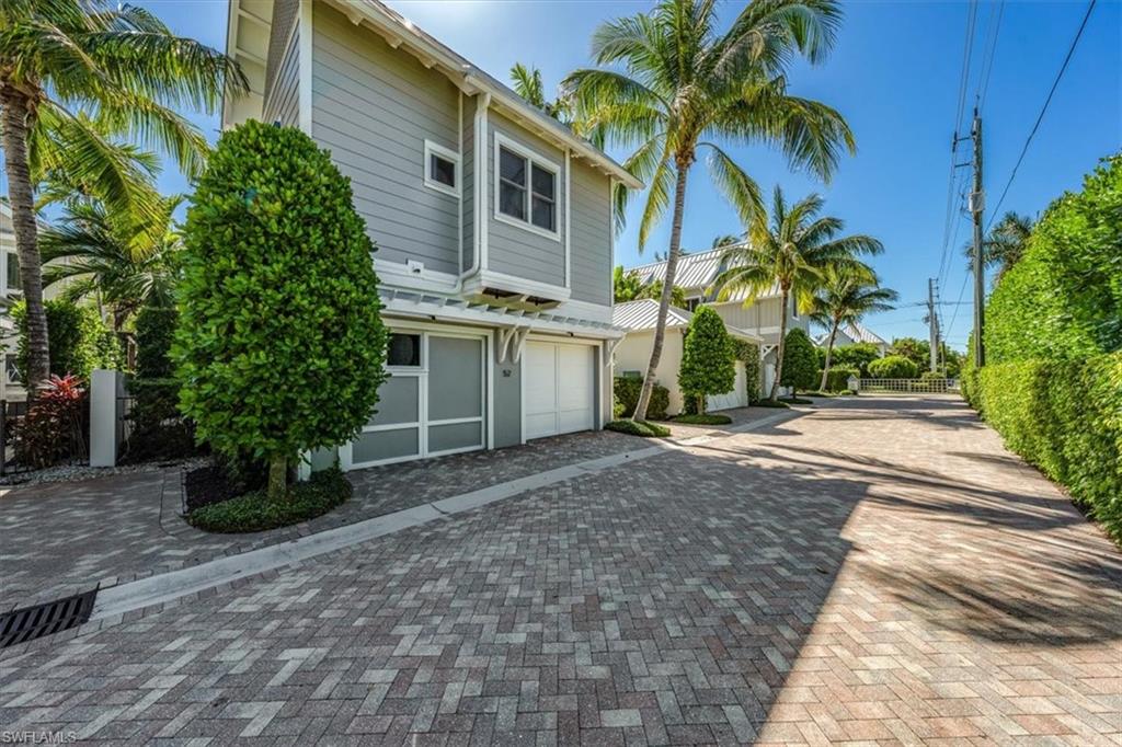 52 6th Street South Naples, FL 34102 - Photo 7 of 35