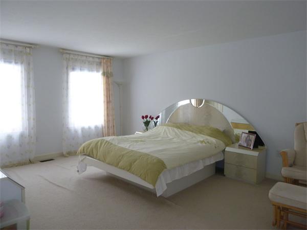 28 Stonegate Road, Unit 28 Chelmsford, MA 01824 - Photo 5 of 14 Gallery Image 5