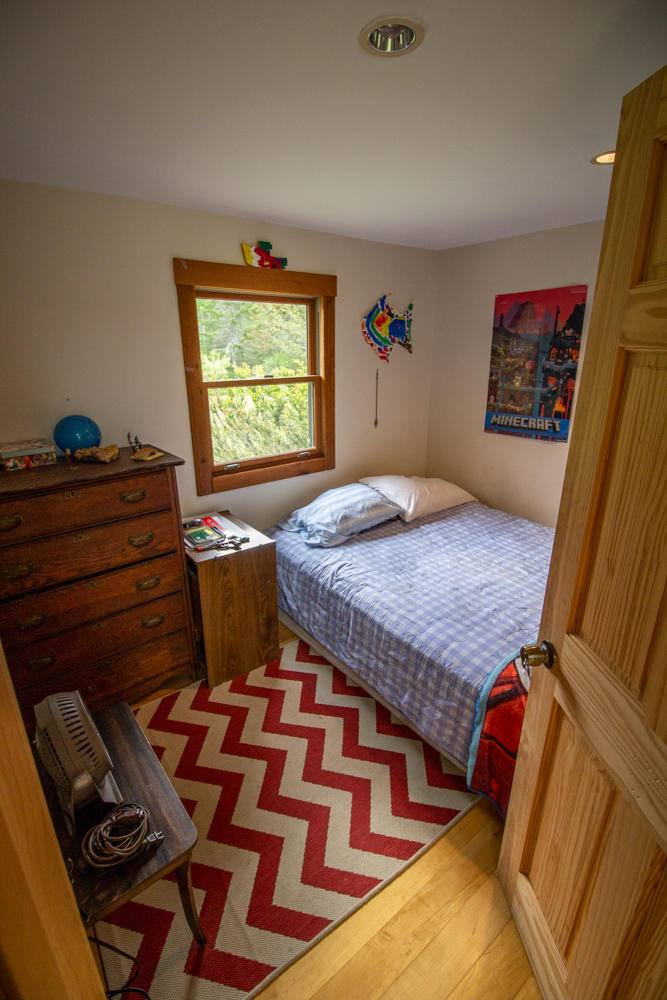 1175 Newbury Neck Road Surry, ME 04684 - Photo 28 of 44 023