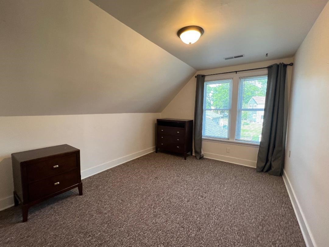 66 Jackson Street Fort Atkinson, WI 53538 - Photo 9 of 13